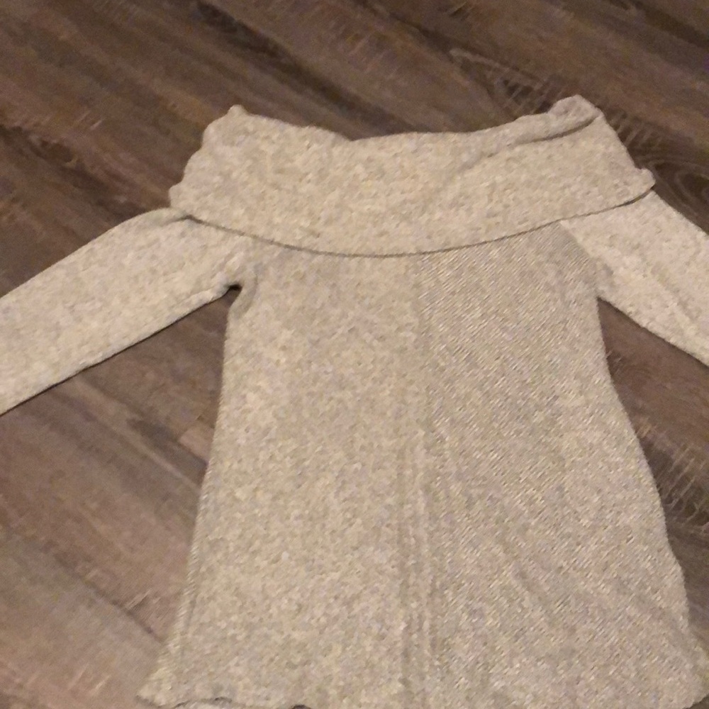 Grey sweater very comfy